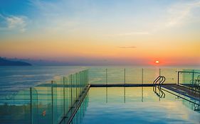 Alani Sea View Hotel